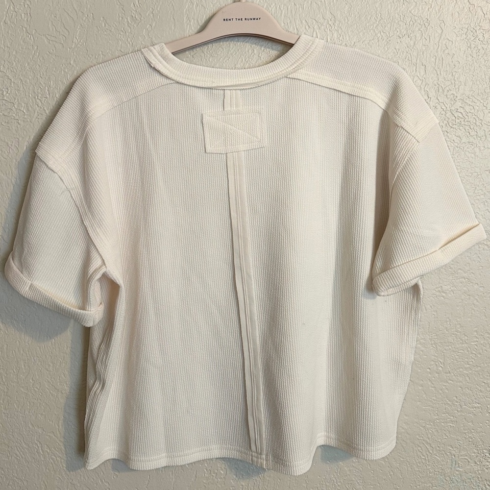 Relaxed Fit Ribbed Tee 🤍 - Picture 5 of 10